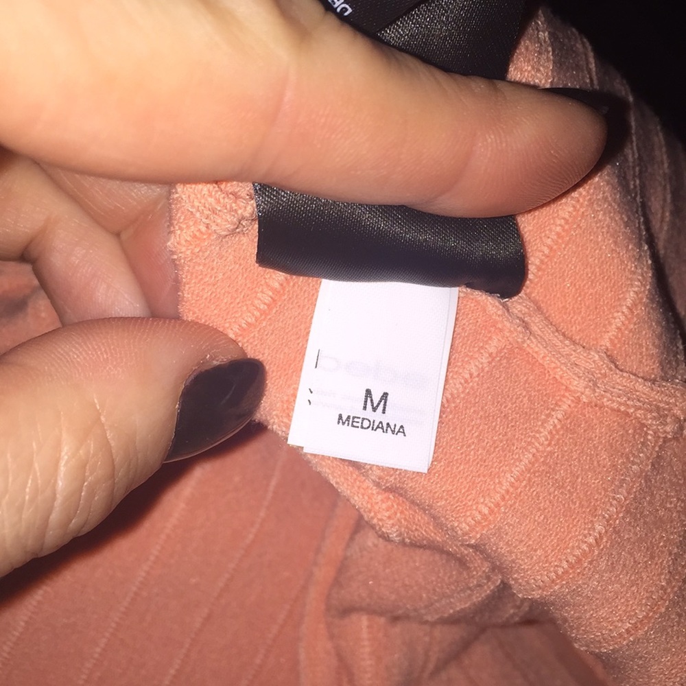 Sexy spring Bebe peach dress - Picture 5 of 7